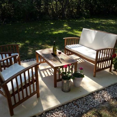 Le Fagnard Bed & Breakfast Chalais  ภายนอก รูปภาพ