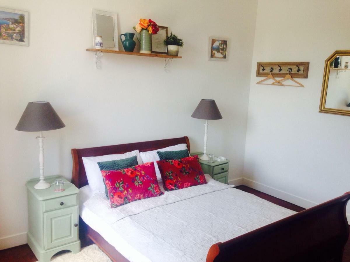 Le Fagnard Bed & Breakfast Chalais  ภายนอก รูปภาพ
