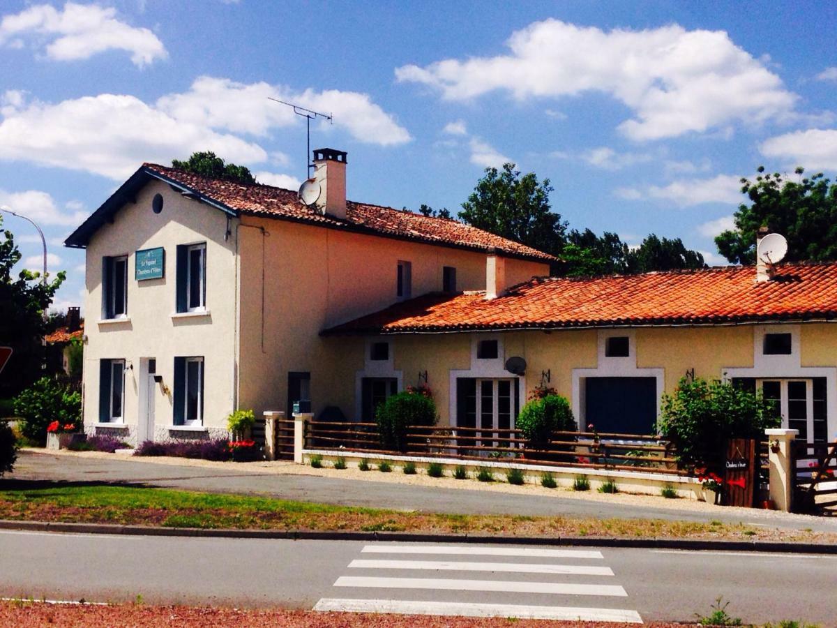 Le Fagnard Bed & Breakfast Chalais  ภายนอก รูปภาพ
